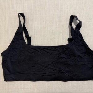 Lululemon Wundermost Ultra-Soft Nulu Scoop-Neck Bralette